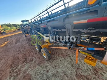 COLHEITADEIRA VALTRA BC 6500 ANO 2014