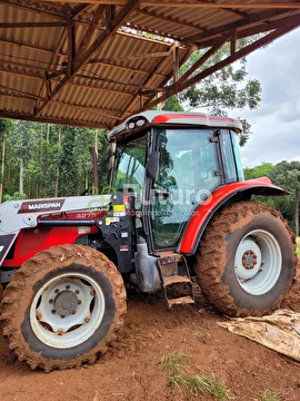 TRATOR MASSEY FERGUSON 4275 ANO 2015
