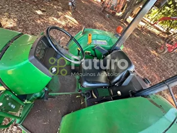 TRATOR JOHN DEERE 5700 ANO 2002