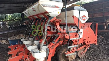 PLANTADEIRA KUHN PDM PG 700 ANO 2020