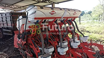 PLANTADEIRA KUHN PDM PG 700 ANO 2020