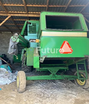 COLHEITADEIRA JOHN DEERE 1175 ANO 1999