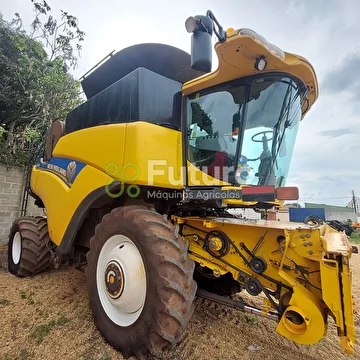 COLHEITADEIRA NEW HOLLAND CR 7.80 ANO 2018