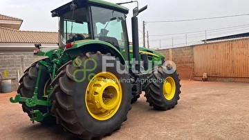 TRATOR JOHN DEERE 7230J ANO 2022