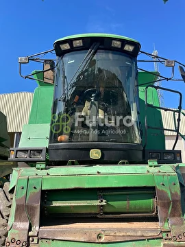 COLHEITADEIRA JOHN DEERE 1450 ANO 2004