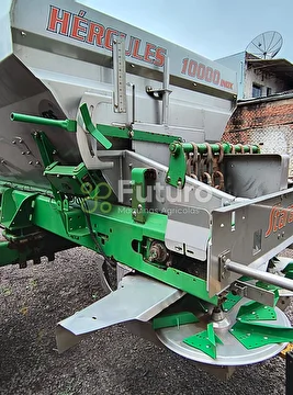DISTRIBUIDOR STARA HERCULES 10.000 INOX ANO 2013