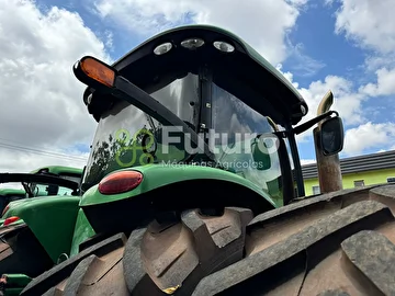 **TRATOR JOHN DEERE 8335R ANO 2012