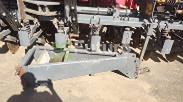 PLANTADEIRA MASSEY FERGUSON MF 510 ANO 2011