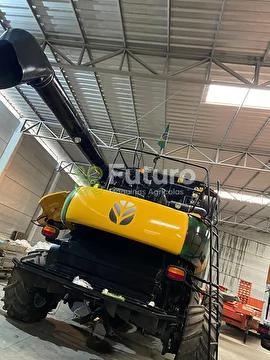 COLHEITADEIRA NEW HOLLAND CR 7.90 ANO 2019