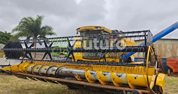 COLHEITADEIRA NEW HOLLAND TC 5090 ANO 2011