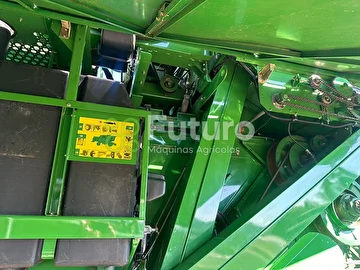 COLHEITADEIRA JOHN DEERE 1570 ANO 2009
