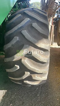 COLHEITADEIRA JOHN DEERE 1550 ANO 2002