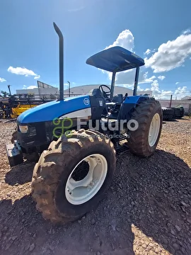 TRATOR NEW HOLLAND TL 75E ANO 2004