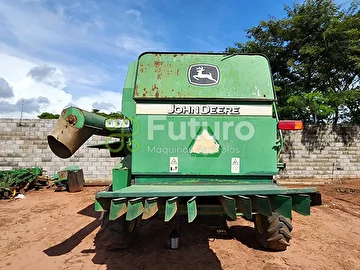 COLHEITADEIRA JOHN DEERE 1550 ANO 2004
