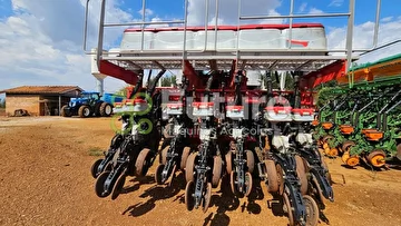 PLANTADEIRA JUMIL 8090PD ANO 2018