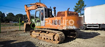 **ESCAVADEIRA FIATALLIS FH 200 ANO 2000