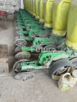 PLANTADEIRA JOHN DEERE 1113 ANO 2008
