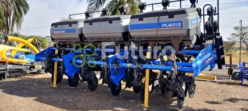 PLANTADEIRA NEW HOLLAND PL 6013 ANO 2023