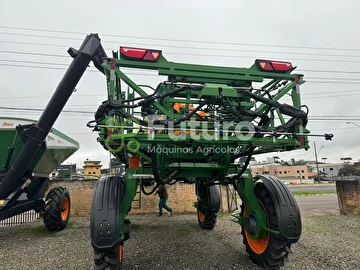 PULVERIZADOR STARA GLADIADOR 2300 ANO 2018