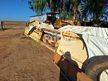PLATAFORMA NEW HOLLAND ANO 2004