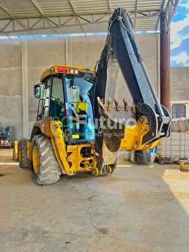 RETROESCAVADEIRA JOHN DEERE 310L ANO 2022