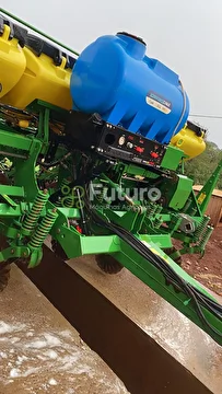 PLANTADEIRA JOHN DEERE 1111 ANO 2013