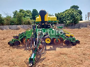 PLANTADEIRA JOHN DEERE DB 50 ANO 2023