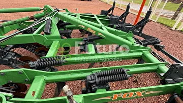 ESCARIFICADOR STARA FOX ANO 2023