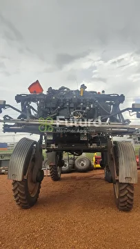 PULVERIZADOR MASSEY FERGUSON 530R ANO 2023