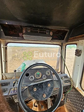 TRATOR MULLER TM 28 ANO 1986