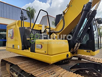 ESCAVADEIRA CATERPILLAR 320D ANO 2022