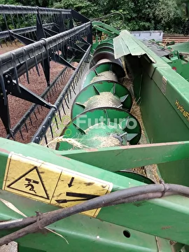 COLHEITADEIRA JOHN DEERE 1470 ANO 2013