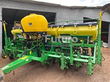 PLANTADEIRA JOHN DEERE 1111 ANO 2014