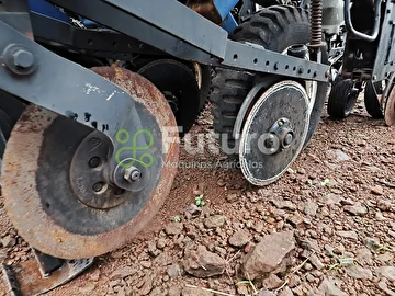 PLANTADEIRA NEW HOLLAND SOLT 10 ANO 2014