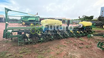 PLANTADEIRA JOHN DEERE 2126 CCS ANO 2011