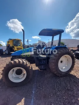 TRATOR NEW HOLLAND TL 75E ANO 2004