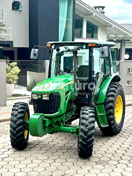 TRATOR JOHN DEERE 5078 E ANO 2015