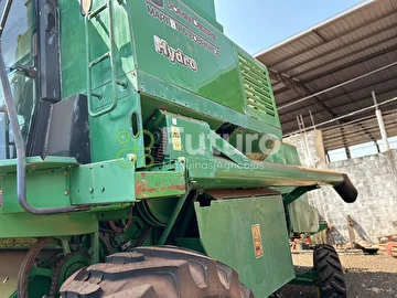 COLHEITADEIRA JOHN DEERE 1185 ANO 2001