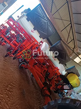 PLANTADEIRA KUHN PG 1300 ANO 2018