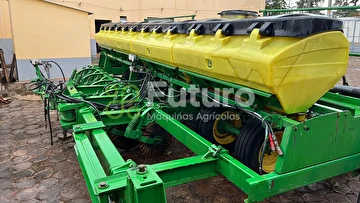 PLANTADEIRA JOHN DEERE 2130 ANO 2015