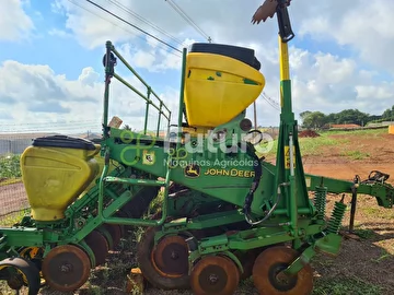 PLANTADEIRA JOHN DEERE 1111 ANO 2007