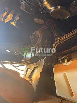 COLHEITADEIRA NEW HOLLAND CR 9080 ANO 2012
