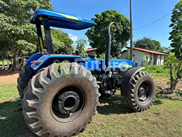 TRATOR NEW HOLLAND 7630 ANO 2017