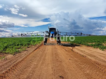 PULVERIZADOR NEW HOLLAND SP 2500 ANO 2017