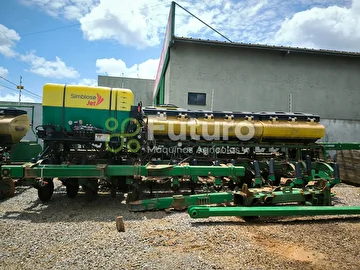 PLANTADEIRA JOHN DEERE 2130 ANO 2013