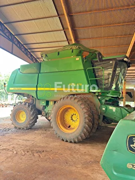 COLHEITADEIRA JOHN DEERE 9770 ANO 2011