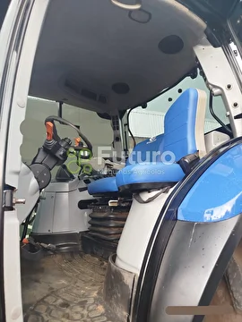 TRATOR NEW HOLLAND T7.245 ANO 2013