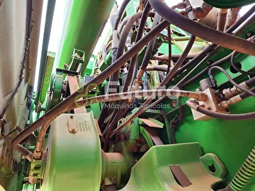 COLHEITADEIRA JOHN DEERE 9770 ANO 2013