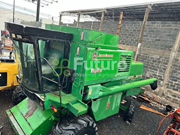 COLHEITADEIRA JOHN DEERE 1185 ANO 2001