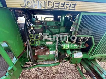 TRATOR JOHN DEERE 5700 ANO 2002